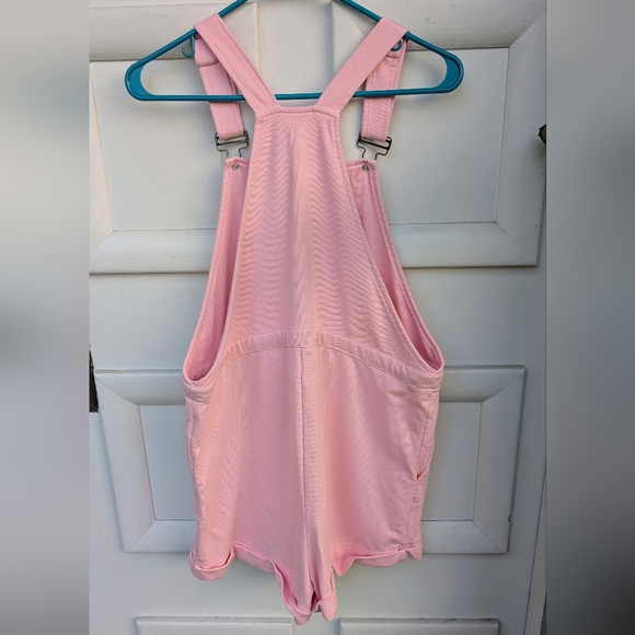 Pink Lily Cloth Pink Overall Shorts With Drawstring Waste Size Small - Picture 2 of 5